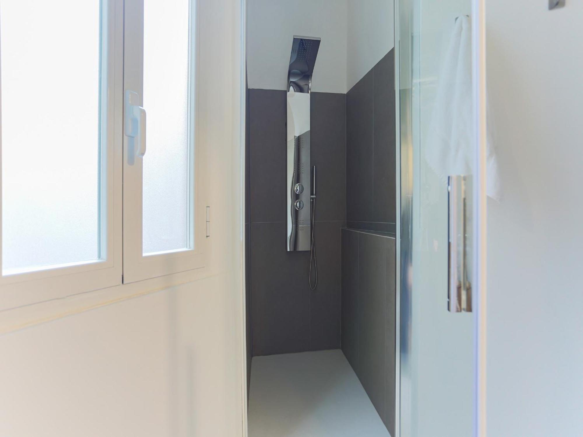 The Best Rent - Bright One Bedroom Apartment With Balcony In Moscova Mailand Exterior foto